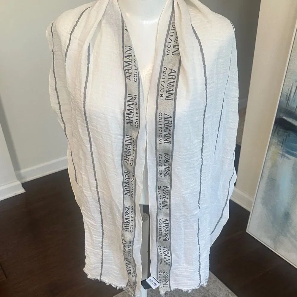 Armani Collezioni Ivory & Gray/silver Cotton/Silk Scarf